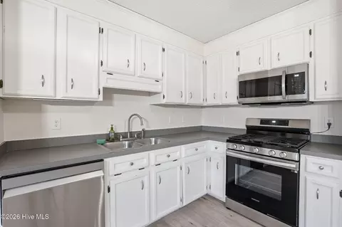 Kitchen - 22 Old Mill Rd, Willard, NC 28478 photo 1 of 2