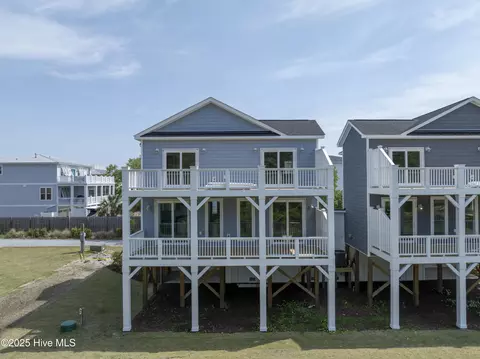 Exterior - 64 Pier View Ct, Hampstead, NC 28443 photo 3 of 3