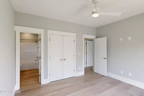 Bedroom - 64 Pier View Ct, Hampstead, NC 28443 photo 12 of 16