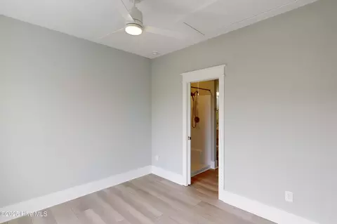 Bedroom - 64 Pier View Ct, Hampstead, NC 28443 photo 6 of 16