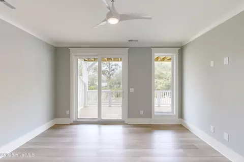 Bedroom - 64 Pier View Ct, Hampstead, NC 28443 photo 4 of 16