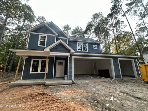 1826 E Indiana Ave, Southern Pines, NC 28387