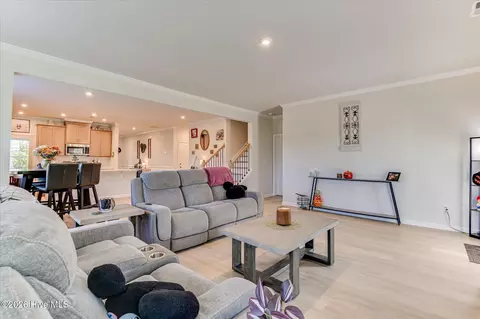 Entry Way - 808 Blue Willow Dr, Harlem, GA 30814 photo 3 of 11
