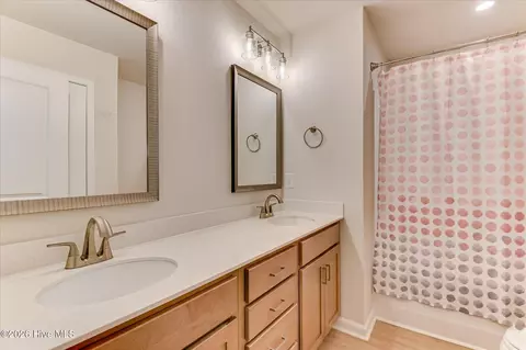 Bath - 808 Blue Willow Dr, Harlem, GA 30814 photo 5 of 5