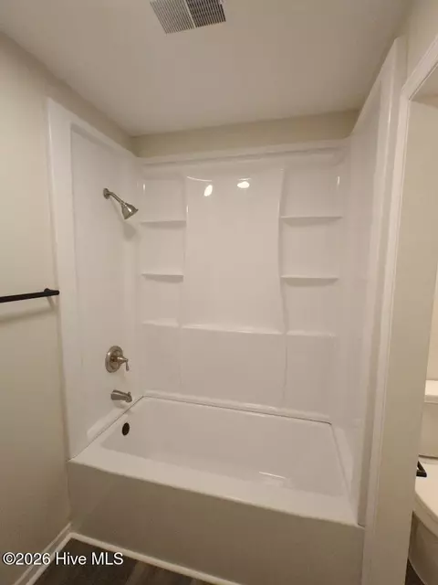 Bath - 3515 Biltmore Pl, Augusta, GA 30906 photo 3 of 3