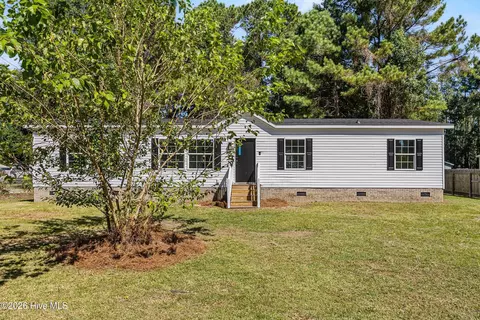 2025 Teresa Dr, Castle Hayne, NC 28429