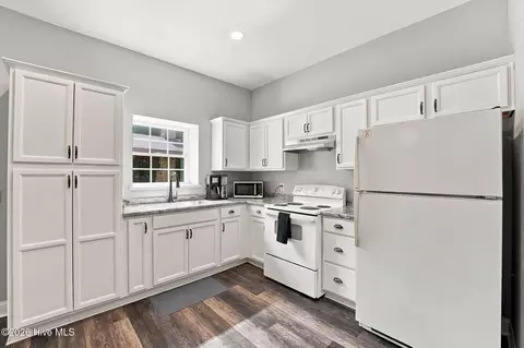 Kitchen - 15 Dove Run, Pinehurst, NC 28374 photo 5 of 5