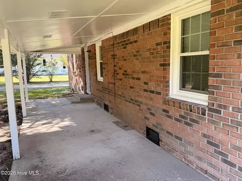 Exterior - 159 Cooper Hill Rd, Windsor, NC 27983 photo 9 of 11