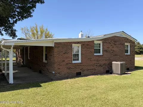 Exterior - 159 Cooper Hill Rd, Windsor, NC 27983 photo 10 of 11