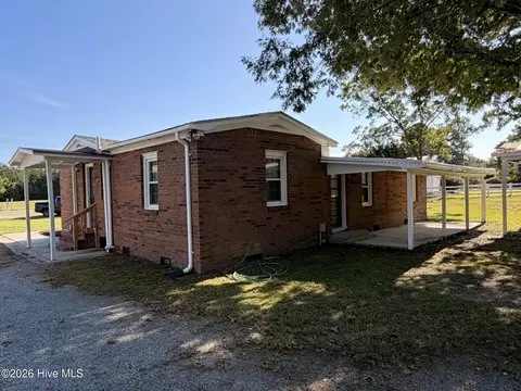 Exterior - 159 Cooper Hill Rd, Windsor, NC 27983 photo 6 of 11