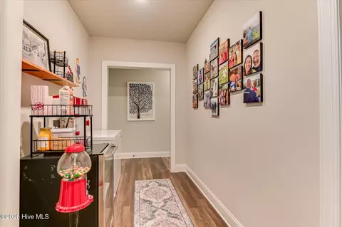 Entry Way - 657 Whitney Shoals Rd, Evans, GA 30809 photo 3 of 5