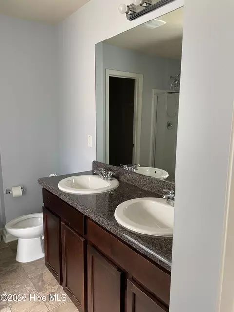 Bath - 148 Sims Ct, Augusta, GA 30909 photo 2 of 2