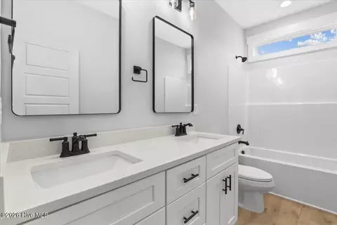 Bath - 1556 Shortleaf Trl, Spring Hope, NC 27882 photo 1 of 1