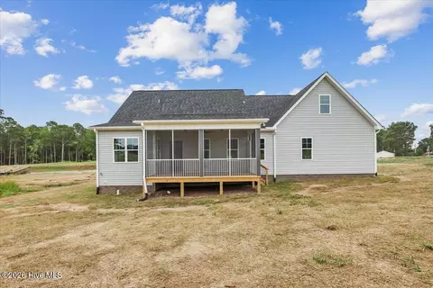 Exterior - 1556 Shortleaf Trl, Spring Hope, NC 27882 photo 5 of 8