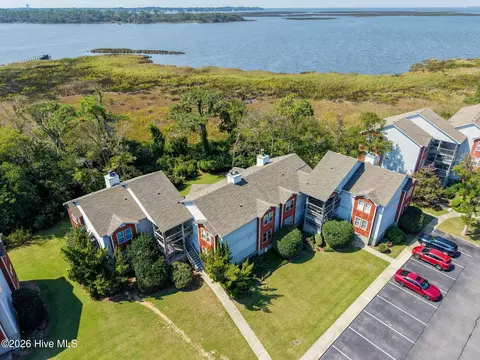 View/Area - 700 W First St #C-7, Kill Devil Hills, NC 27948 photo 6 of 11