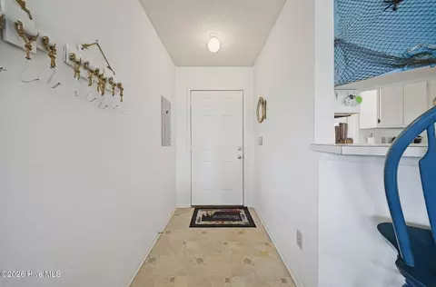 Entry Way - 700 W First St #C-7, Kill Devil Hills, NC 27948 photo 1 of 1
