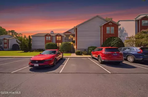 Exterior - 700 W First St #C-7, Kill Devil Hills, NC 27948 photo 11 of 14