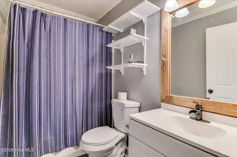 Bath - 2059 Deerwood Cir, Stapleton, GA 30823 photo 2 of 2
