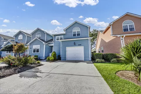 Exterior - 829 Sloop Pointe Ln, Kure Beach, NC 28449 photo 1 of 13