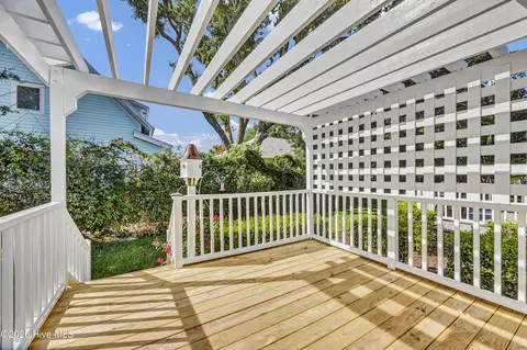Exterior - 829 Sloop Pointe Ln, Kure Beach, NC 28449 photo 3 of 13