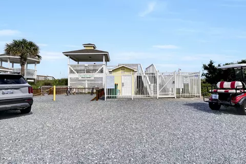 Exterior - 829 Sloop Pointe Ln, Kure Beach, NC 28449 photo 13 of 13