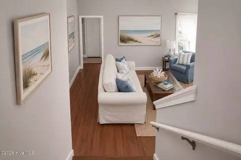 Entry Way - 39 Shandy Way, Hampstead, NC 28443 photo 2 of 2