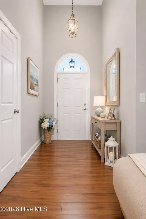 Entry Way - 39 Shandy Way, Hampstead, NC 28443 photo 1 of 2