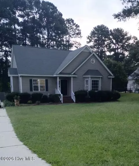 767 Pondview Ct, Rocky Mount, NC 27804