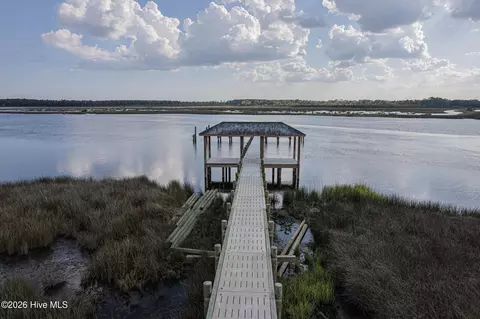 136 River Bend Dr, Stella, NC 28582 photo 12