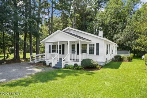 Exterior - 305 E 1st St, Kenly, NC 27542 photo 5 of 16
