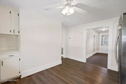 Entry Way - 305 E 1st St, Kenly, NC 27542 photo 1 of 3