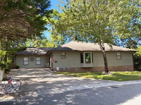 4412 Windtree Rd, Wilmington, NC 28412