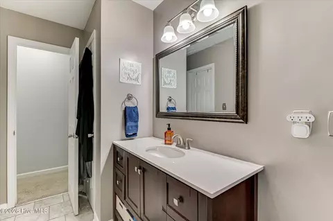 Bath - 344 Marshall St, Martinez, GA 30907 photo 2 of 2