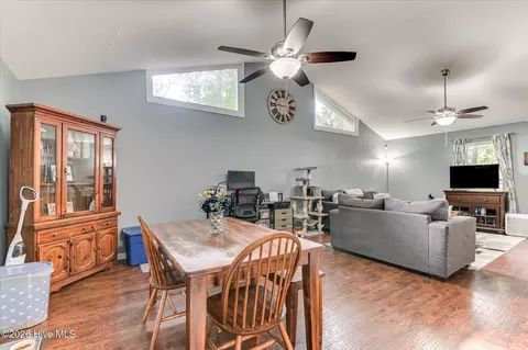 Dining - 344 Marshall St, Martinez, GA 30907 photo 2 of 4