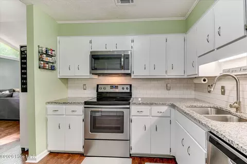 Kitchen - 344 Marshall St, Martinez, GA 30907 photo 3 of 5
