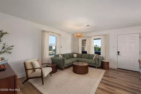 Living - 2306 Raymond Ave, Kill Devil Hills, NC 27948 photo 3 of 3
