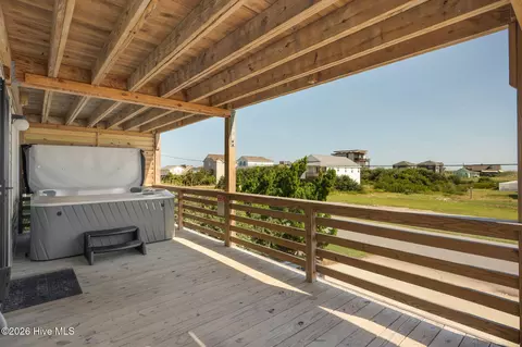 Exterior - 2306 Raymond Ave, Kill Devil Hills, NC 27948 photo 2 of 11