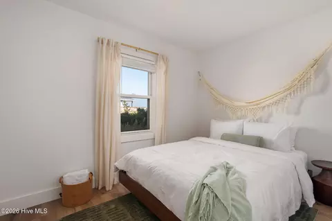 Bedroom - 2306 Raymond Ave, Kill Devil Hills, NC 27948 photo 6 of 7
