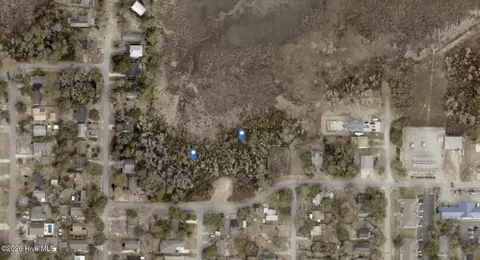 284 Elizabeth Dr, Oak Island, NC 28465
