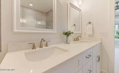 Bath - 30 Beasley Dr, Pinehurst, NC 28374 photo 6 of 10