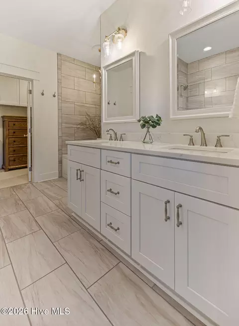 Bath - 30 Beasley Dr, Pinehurst, NC 28374 photo 2 of 10