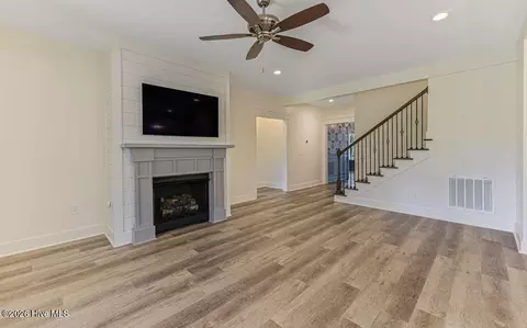 Living - 30 Beasley Dr, Pinehurst, NC 28374 photo 3 of 3