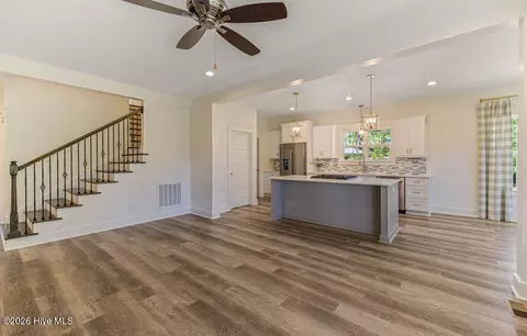 Living - 30 Beasley Dr, Pinehurst, NC 28374 photo 1 of 3
