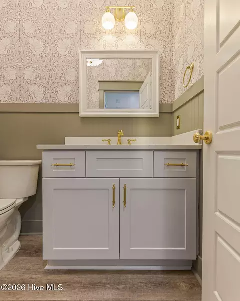 Bath - 30 Beasley Dr, Pinehurst, NC 28374 photo 1 of 10