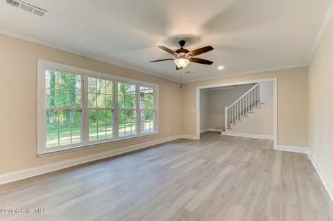 Living - 3419 Lewis Rd, Augusta, GA 30909 photo 2 of 13