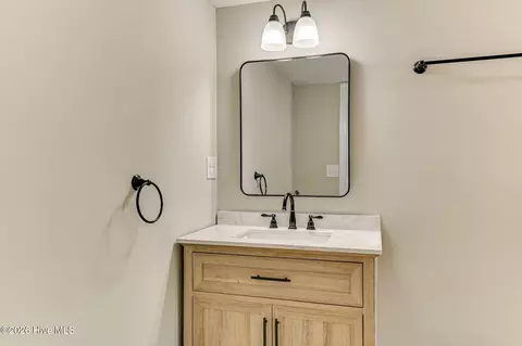 Bath - 3419 Lewis Rd, Augusta, GA 30909 photo 7 of 10