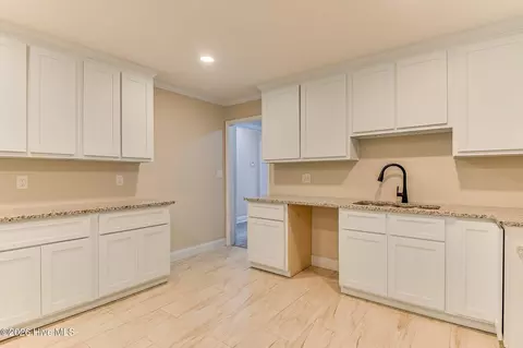 Kitchen - 3419 Lewis Rd, Augusta, GA 30909 photo 2 of 5
