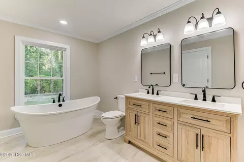 Bath - 3419 Lewis Rd, Augusta, GA 30909 photo 10 of 10