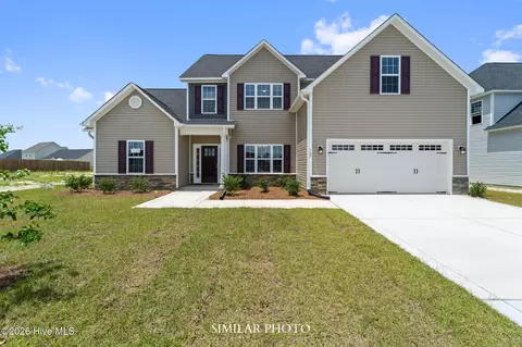514 Appalachian Trl N, Jacksonville, NC 28546