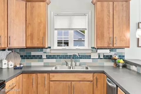 Kitchen - 306 Kemper Rd, Hampstead, NC 28443 photo 2 of 4
